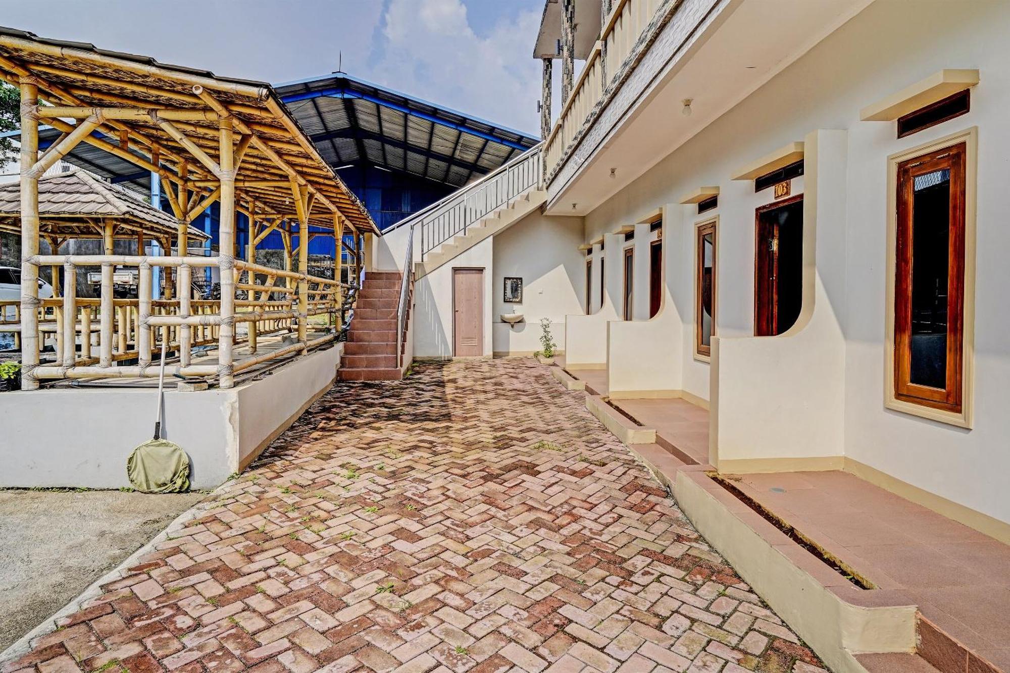 למבאנג Oyo Life 91469 Pondok Pelita מראה חיצוני תמונה
